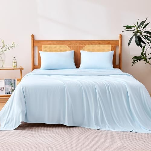 Amazon Basics Cooling Sheets, 4-Piece Bed Sheet Set Blue